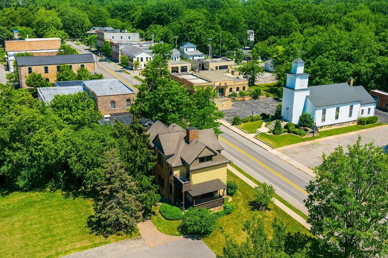 Best Bathroom Remodeling pros in Clarkston, MI